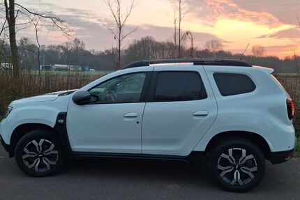 Dacia Duster 48.000 km 21.000 &euro; Mönchengladbach 41061