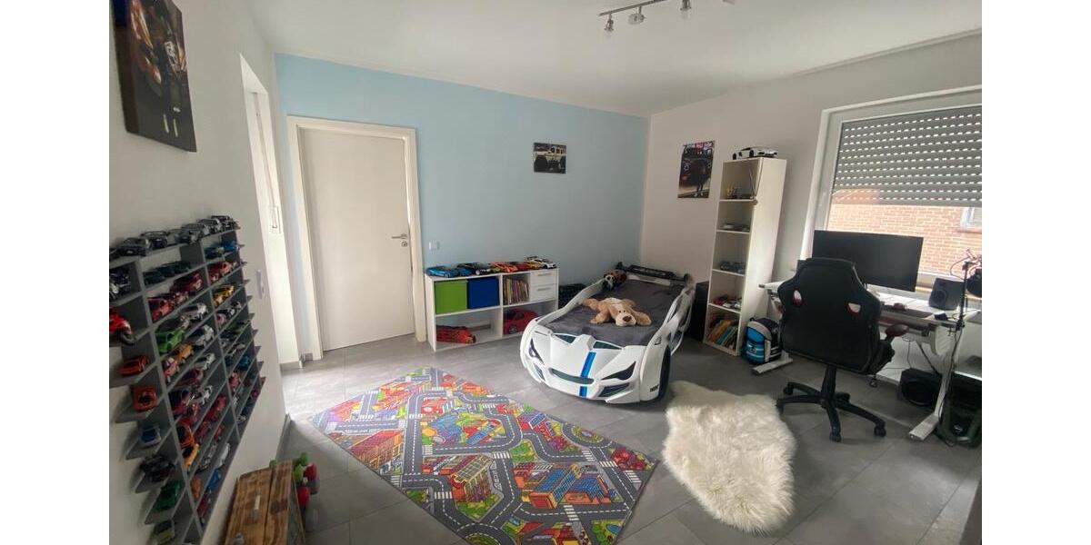 Einfamilienhaus Nettetal - 8 Zimmer, 150 m&sup2;, 494.900&euro; | Angebot:25187547