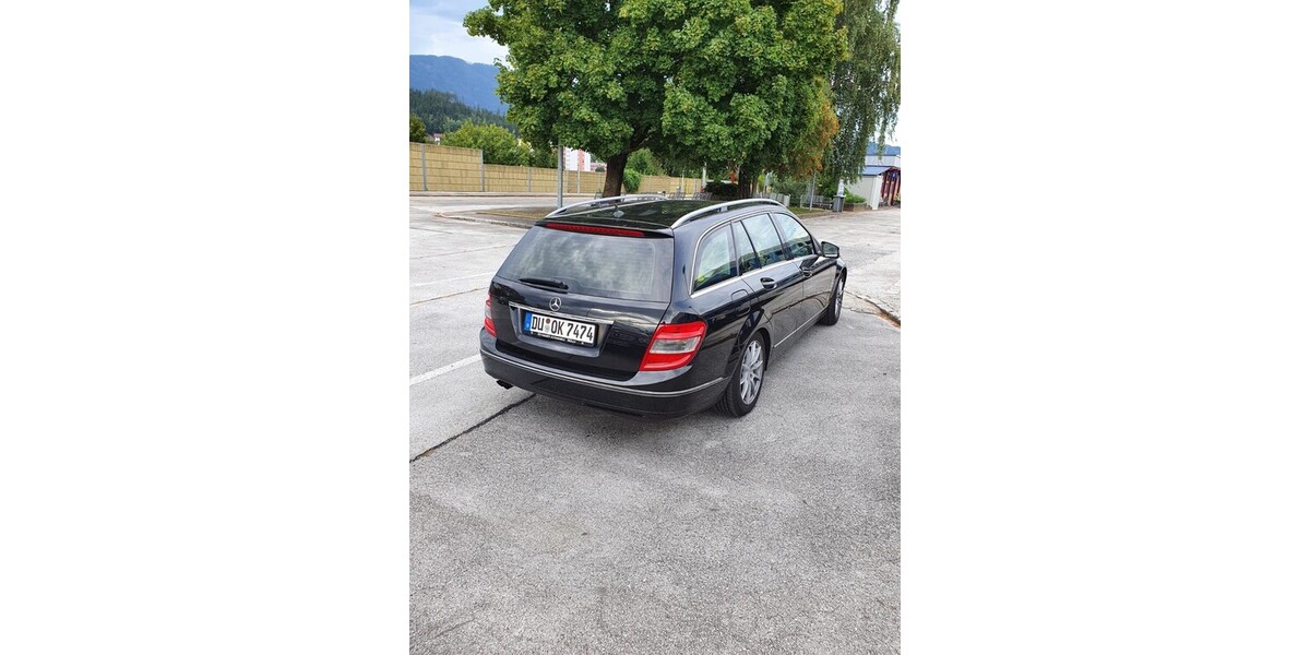 Mercedes-Benz C 180 200.000 km 7.890 &euro; Duisburg 47051