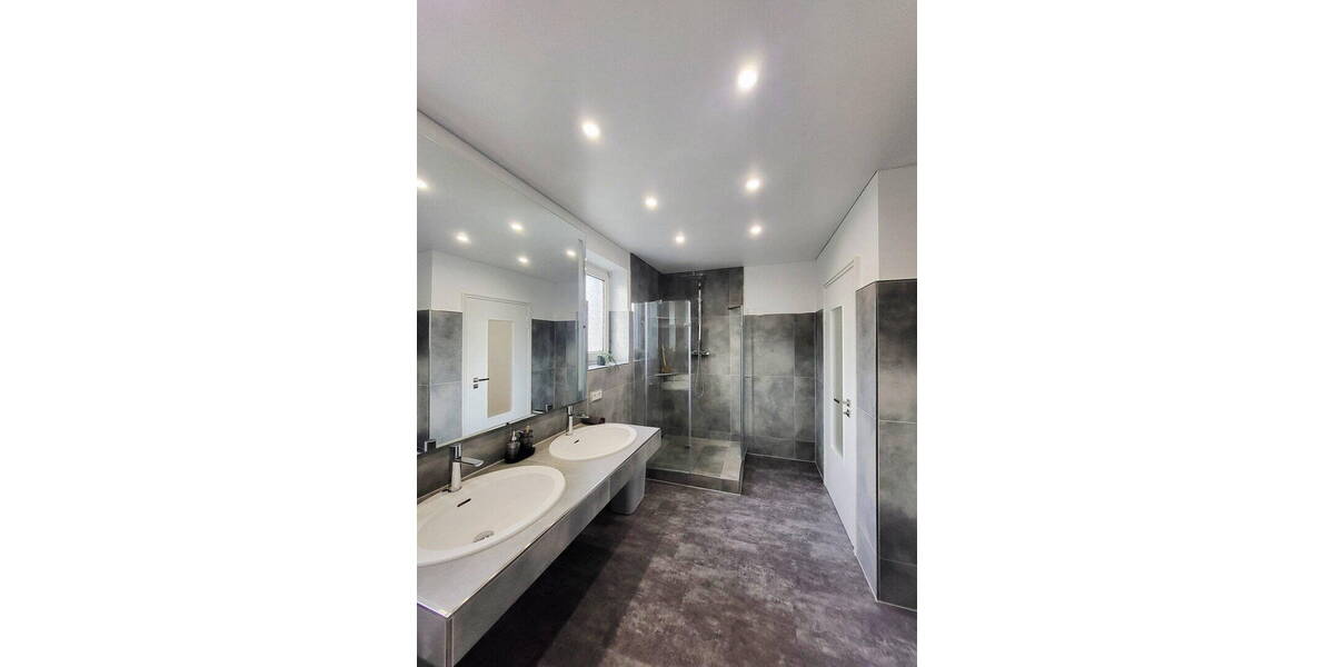 Etagenwohnung Mulheim an der Ruhr Broich - 3 Zimmer, 105 m&sup2;, 370.000&euro; | Angebot:25934077