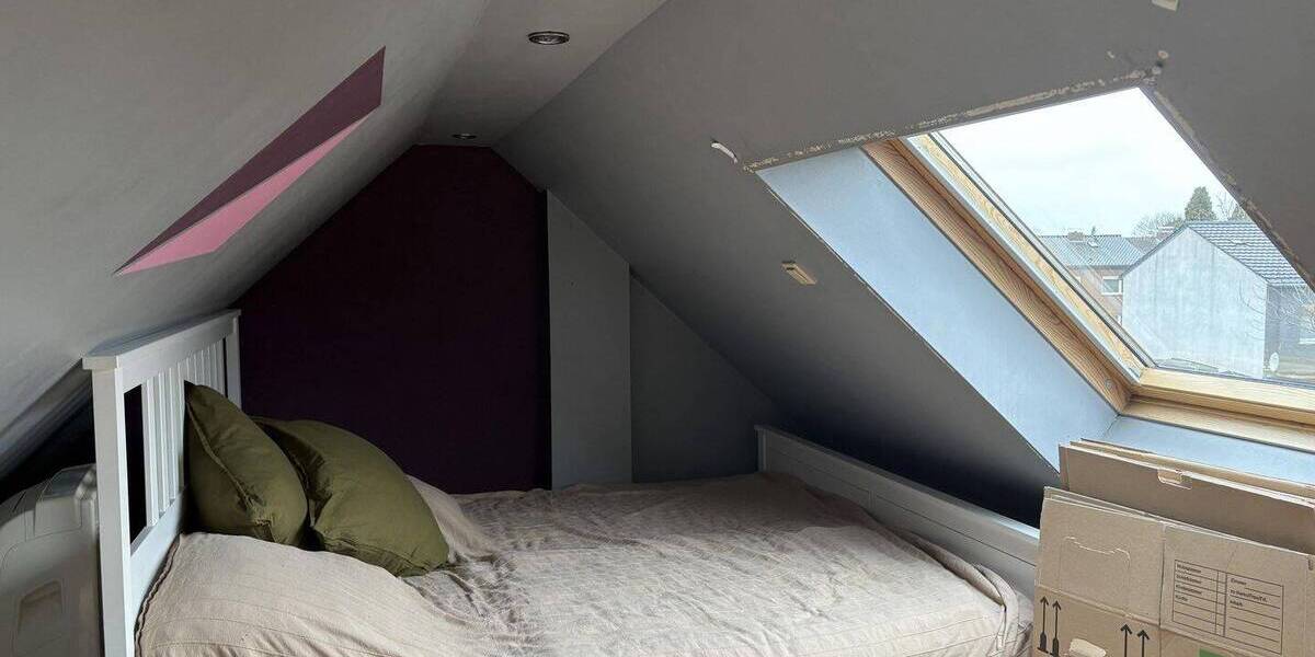 Etagenwohnung Moers Kapellen-Mitte - 3 Zimmer, 110 m&sup2;, 289.000&euro; | Angebot:26092484