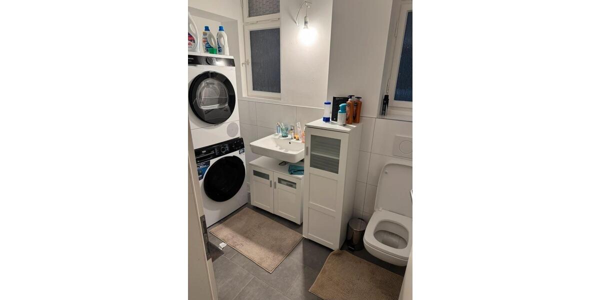 Etagenwohnung Düsseldorf Stadtbezirk 6 - 2 Zimmer, 75 m&sup2;, 1.170&euro; | Angebot:25904675