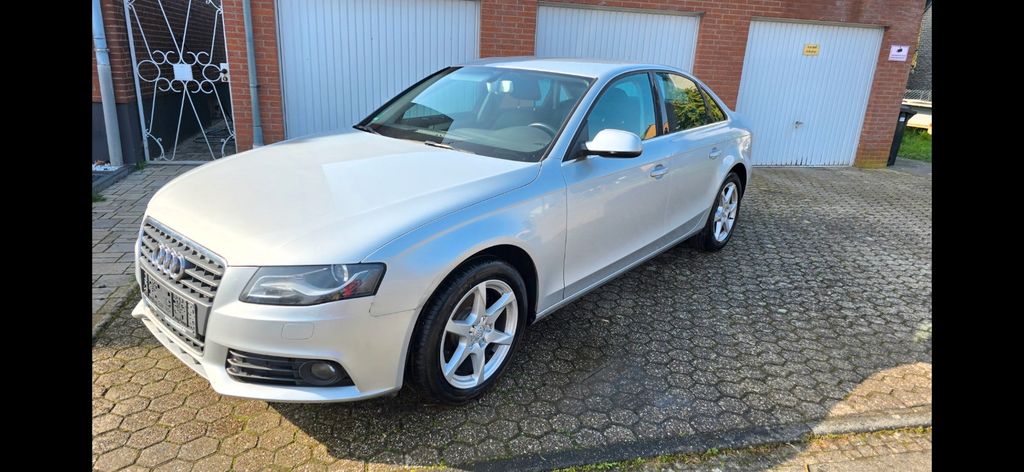 Audi A4 157.300 km 6.000 &euro; Rommerskirchen 41569