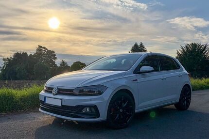VW Polo 82.000 km 19.800 &euro; Düsseldorf 40629