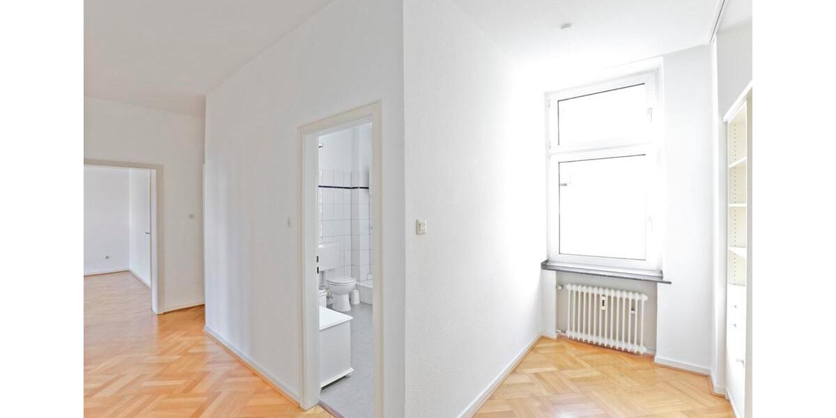 Etagenwohnung Düsseldorf Niederkassel - 3 Zimmer, 97 m&sup2;, 1.750&euro; | Angebot:24981075