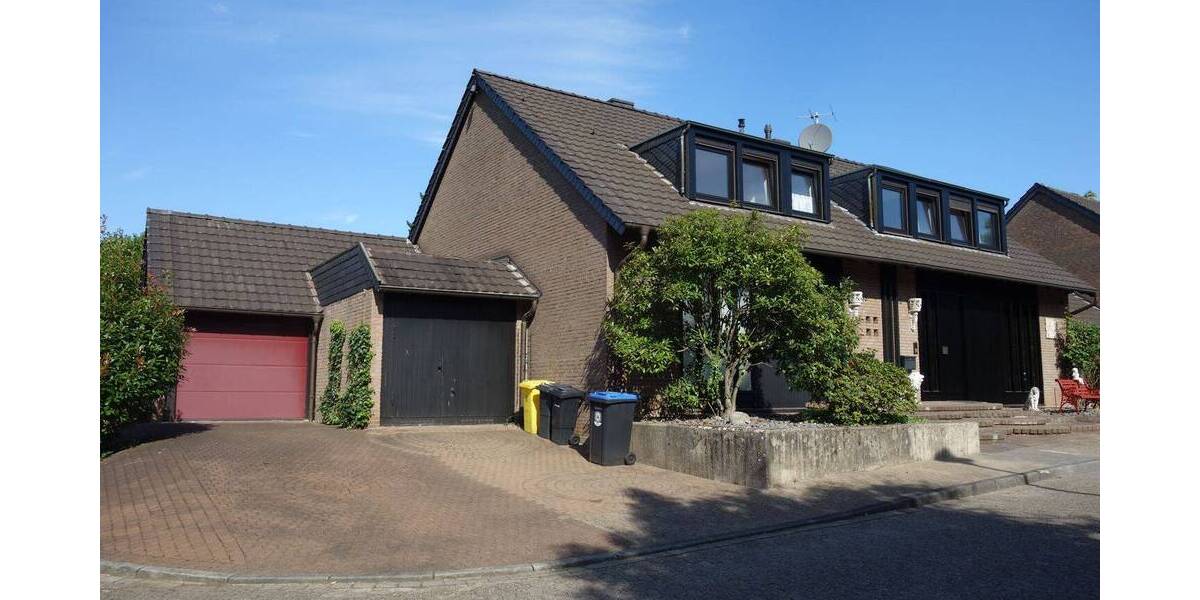 Einfamilienhaus Düsseldorf Hubbelrath - 7 Zimmer, 237 m&sup2;, 870.000&euro; | Angebot:25665188