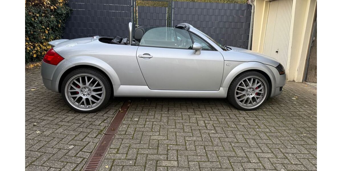 Audi TT 98.300 km 9.000 &euro; Mülheim 45472