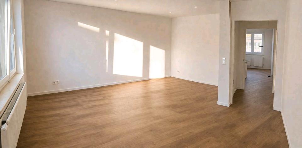 Etagenwohnung Krefeld Gellep-Stratum - 3 Zimmer, 74 m&sup2;, 925&euro; | Angebot:26005009