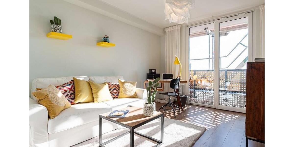 Etagenwohnung Krefeld - 3 Zimmer, 82 m&sup2;, 902&euro; | Angebot:24703869