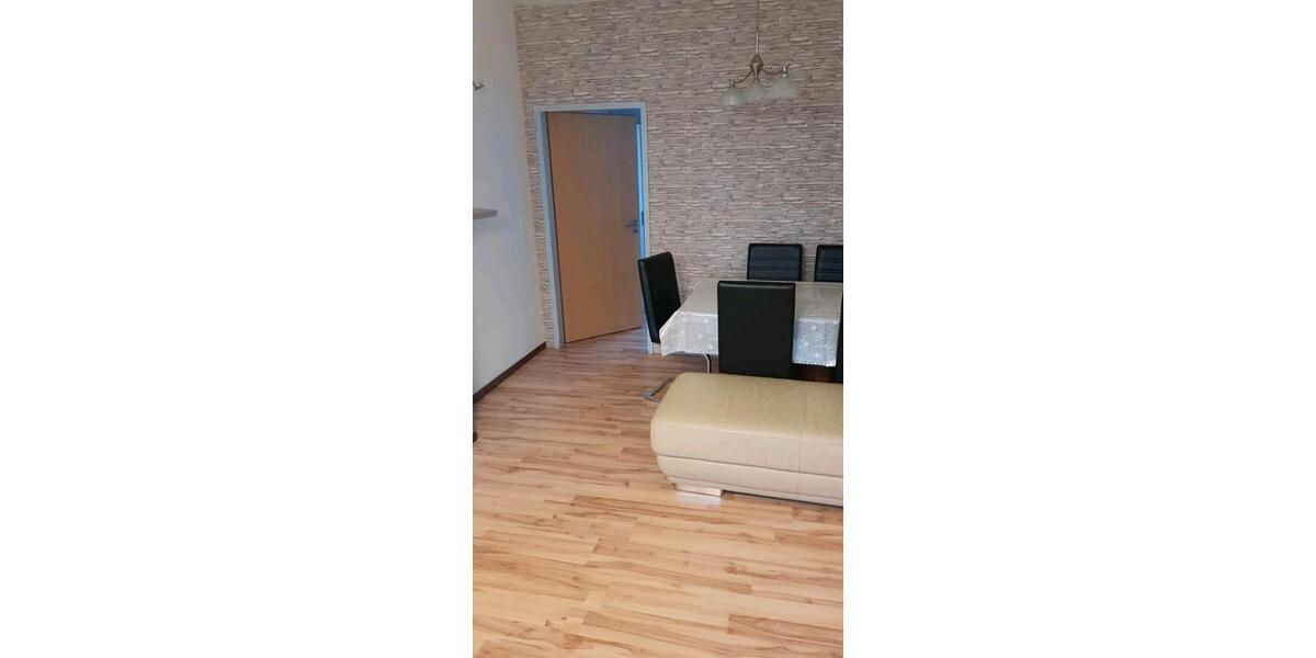 Erdgeschoßwohnung Krefeld Dießem - 2 Zimmer, 70 m&sup2;, 1.500&euro; | Angebot:26212382