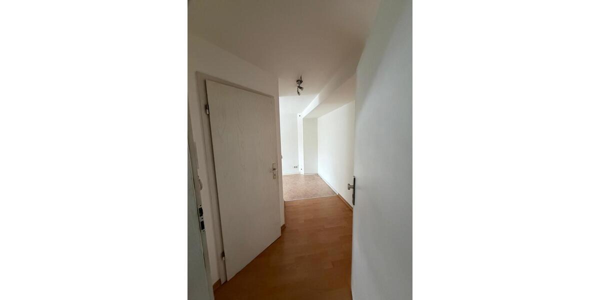 Etagenwohnung Düsseldorf Stadtbezirk 9 - 1 Zimmer, 38 m&sup2;, 550&euro; | Angebot:25232964