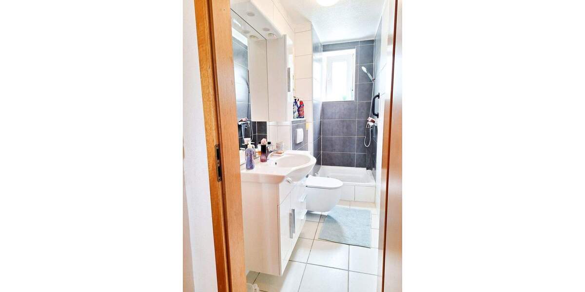 Einfamilienhaus Krefeld Linn - 8 Zimmer, 204 m&sup2;, 625.000&euro; | Angebot:25755263