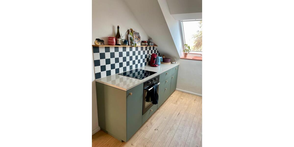 Dachgeschoßwohnung Krefeld Gellep-Stratum - 2.5 Zimmer, 60 m&sup2;, 159.000&euro; | Angebot:27499360