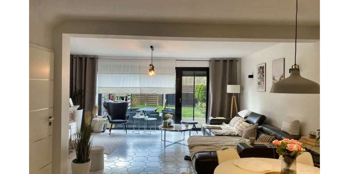 Einfamilienhaus Moers - 5 Zimmer, 100 m&sup2;, 395.000&euro; | Angebot:25883406