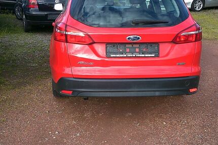 Ford Focus 132.800 km 3.000 &euro; Grevenbroich 41516