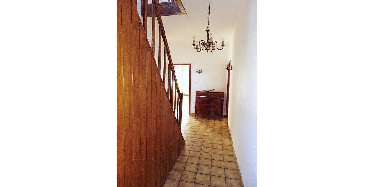 Einfamilienhaus Bedburg Königshoven - 4 Zimmer, 141 m&sup2;, 288.000&euro; | Angebot:25666553