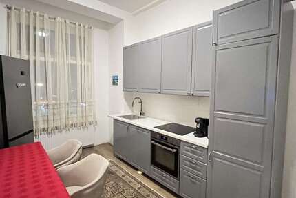 Wohnung Düsseldorf Bilk - 4 Zimmer, 106 m&sup2;, 385.000&euro; | Angebot:26926921