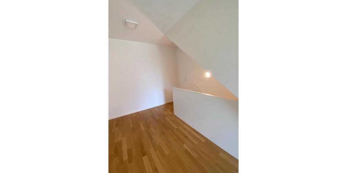 Maisonettenwohnung Düsseldorf Stadtbezirk 7 - 3 Zimmer, 95 m&sup2;, 2.200&euro; | Angebot:25791806