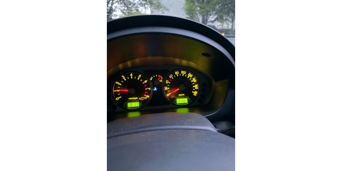 Kia Picanto 137.000 km 1.350 &euro; Krefeld 47809