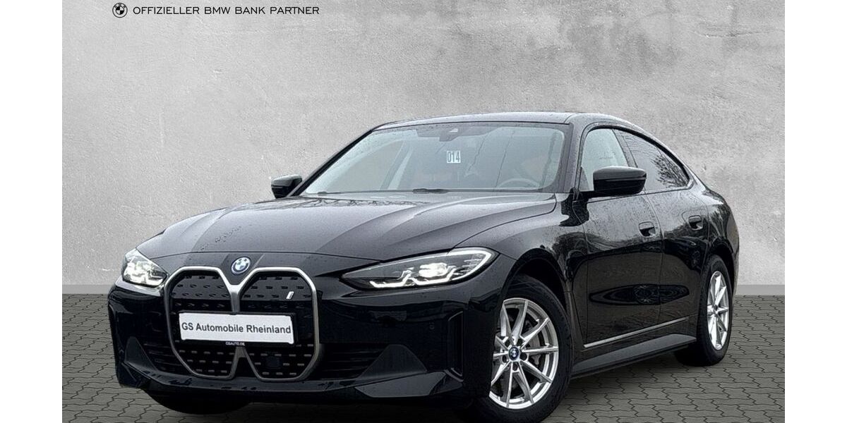 BMW i4 29.984 km 39.900 &euro; Krefeld 47809