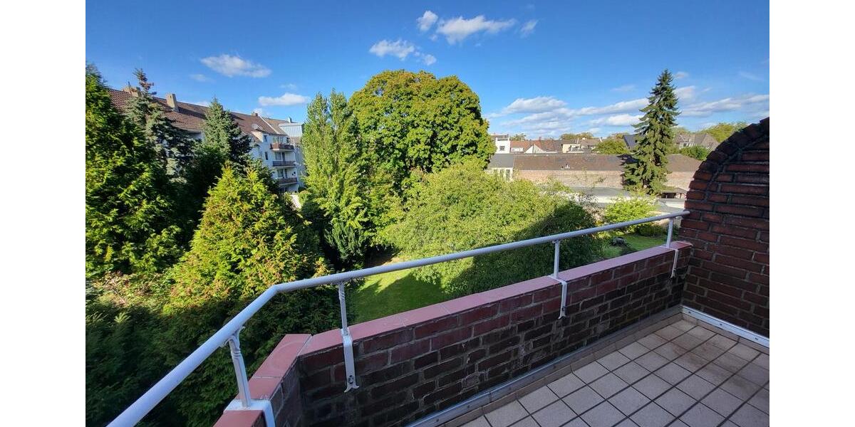Etagenwohnung Krefeld Cracau - 3 Zimmer, 83 m&sup2;, 890&euro; | Angebot:27585288