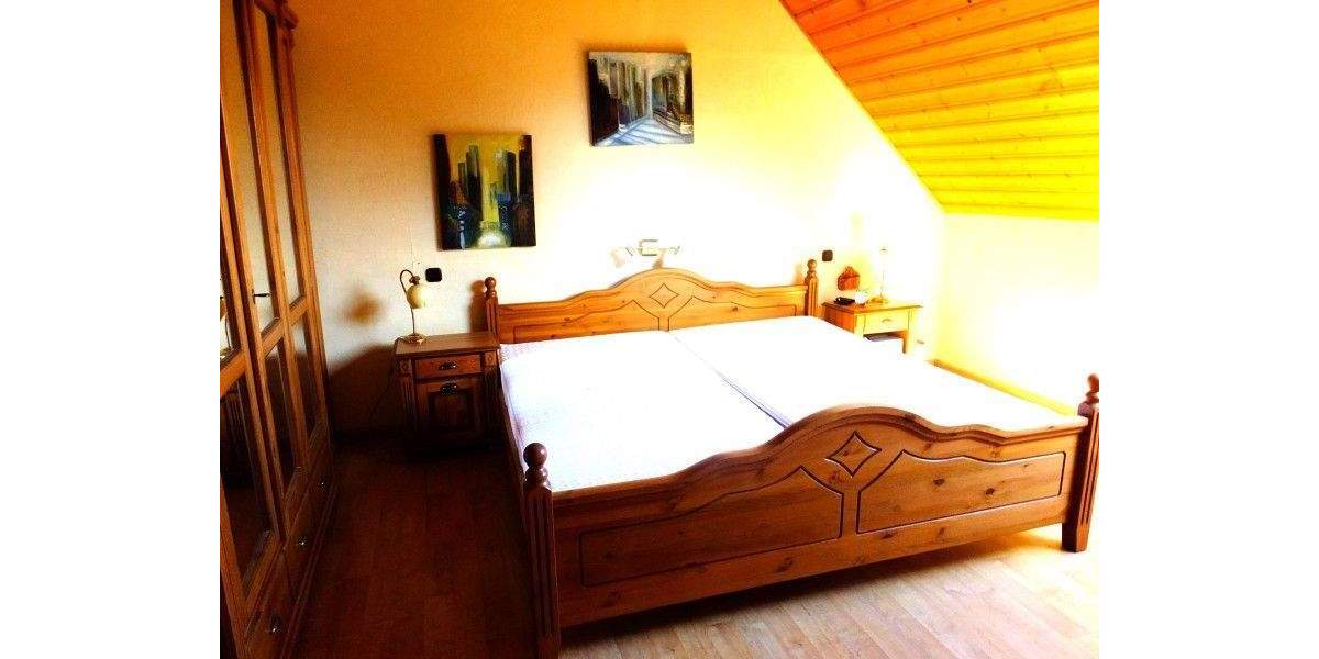 Etagenwohnung Brüggen - 4 Zimmer, 123 m&sup2;, 102.000&euro; | Angebot:25726221