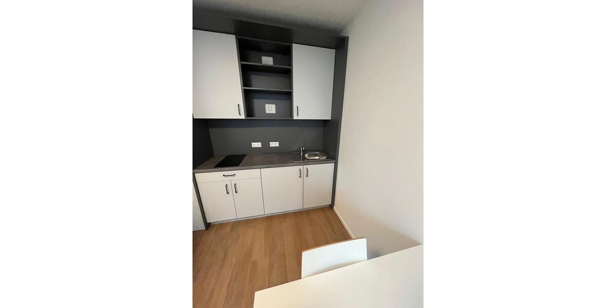 Etagenwohnung Düsseldorf Derendorf - 1 Zimmer, 25 m&sup2;, 895&euro; | Angebot:25302003