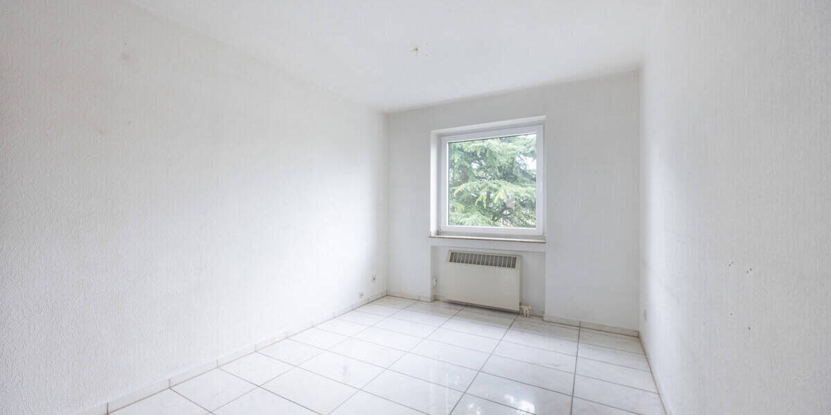 Etagenwohnung Düsseldorf Eller - 3 Zimmer, 75 m&sup2;, 295.000&euro; | Angebot:25687881