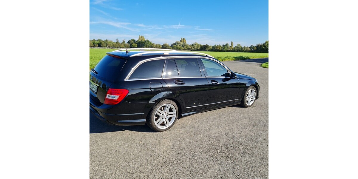 Mercedes-Benz C 200 232.000 km 13.500 &euro; Krefeld 47798