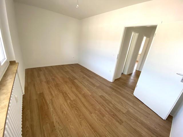 Etagenwohnung Düsseldorf Stadtbezirk 6 - 3 Zimmer, 70 m&sup2;, 784&euro; | Angebot:25984777