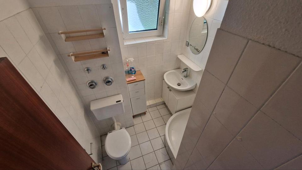 Erdgeschoßwohnung Mülheim an der Ruhr Broich - 1 Zimmer, 22 m&sup2;, 495&euro; | Angebot:26648902