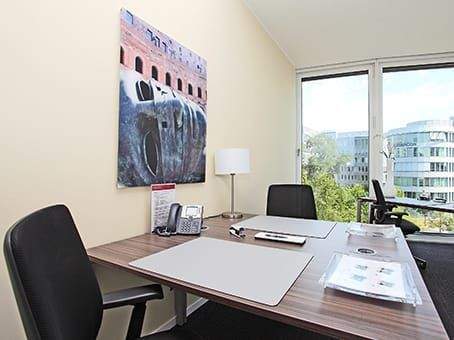 Gewerbeobjekt Düsseldorf Unterrath - 1.389&euro; | Angebot:25901713