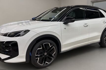 VW T-Roc 4.000 km 36.399 &euro; Krefeld 47805