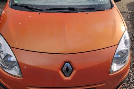 Renault Twingo 132.000 km 1.699 &euro; Viersen 41749