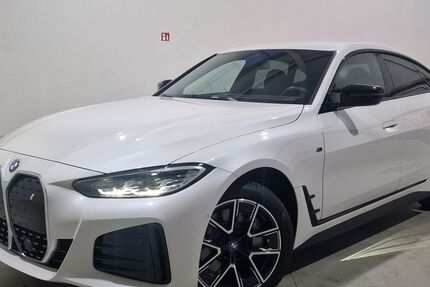 BMW i4 5.344 km 34.999 &euro; Mönchengladbach 41061