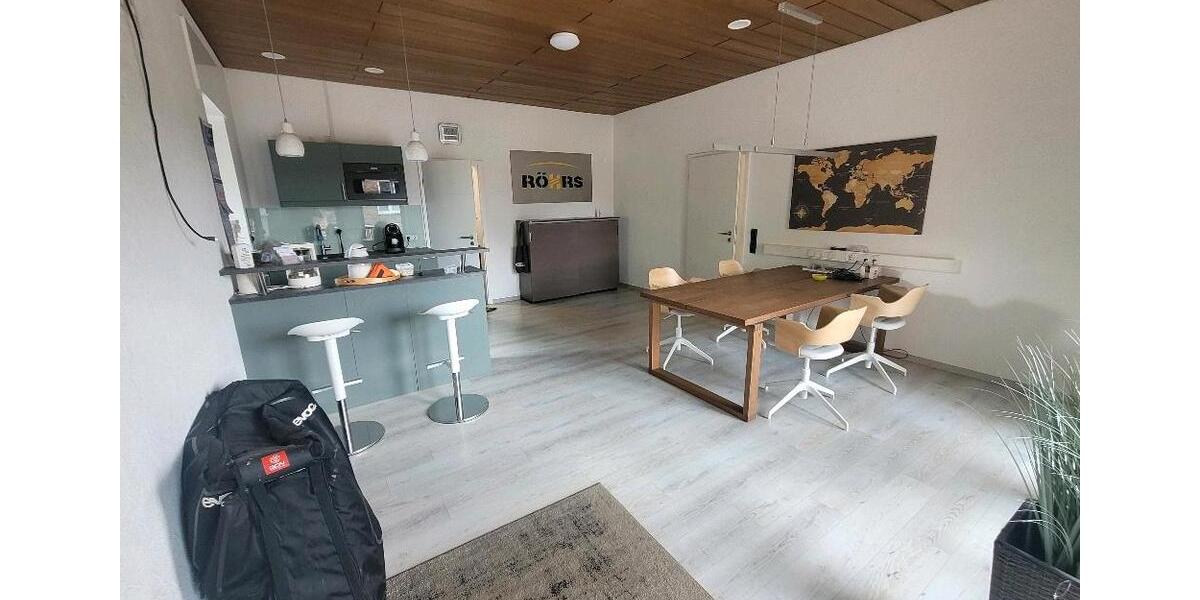 Villa Kerken - 12 Zimmer, 442 m&sup2;, 3.300&euro; | Angebot:25384163