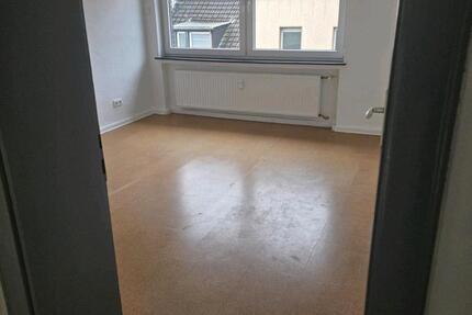 Wohnung Krefeld Bockum - 3 Zimmer, 66 m&sup2;, 660&euro; | Angebot:26049814