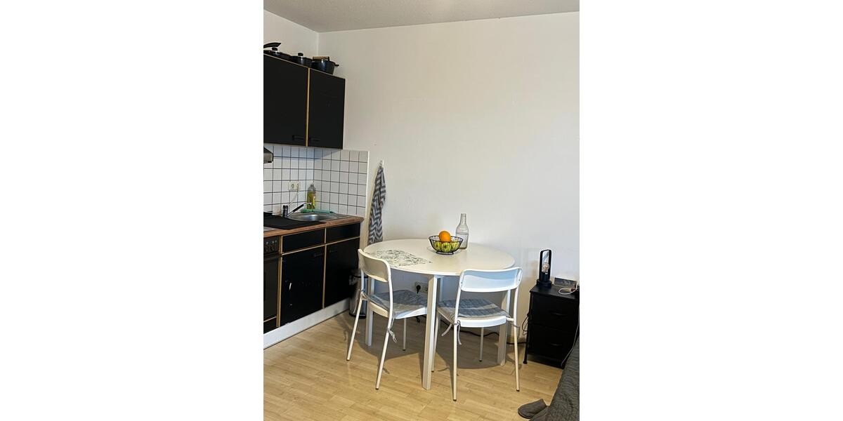 Etagenwohnung Mönchengladbach West - 1 Zimmer, 32 m&sup2;, 550&euro; | Angebot:25656568