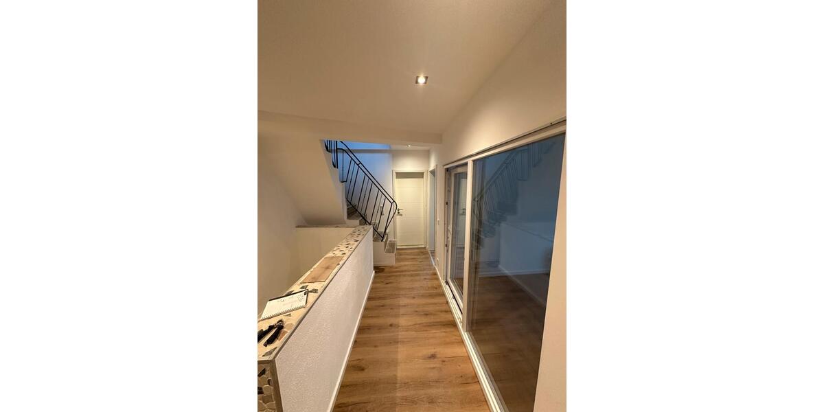 Maisonettenwohnung Meerbusch - 4 Zimmer, 120 m&sup2;, 1.980&euro; | Angebot:25271175