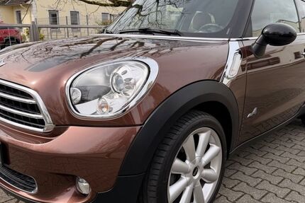 Mini Cooper Paceman 84.600 km 9.990 &euro; Neukirchen-Vluyn 47506
