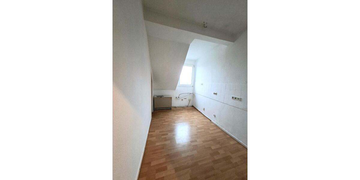 Dachgeschoßwohnung Heiligenhaus - 2 Zimmer, 52 m&sup2;, 670&euro; | Angebot:24662304