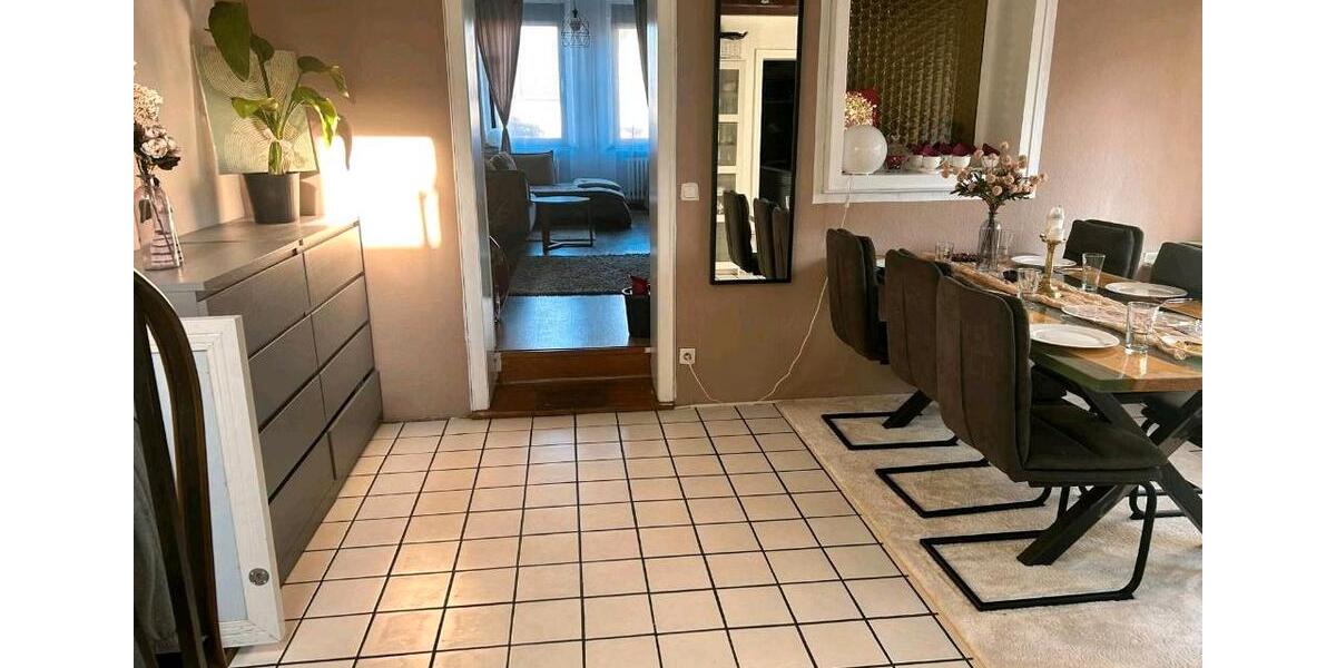 Maisonettenwohnung Moers Schwafheim - 4 Zimmer, 111 m&sup2;, 950&euro; | Angebot:25935339