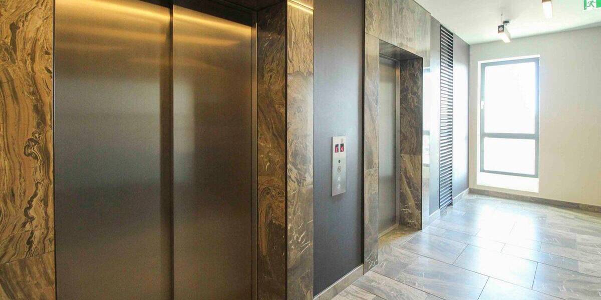 Etagenwohnung Düsseldorf Pempelfort - 2 Zimmer, 90 m&sup2;, 645.000&euro; | Angebot:26698526