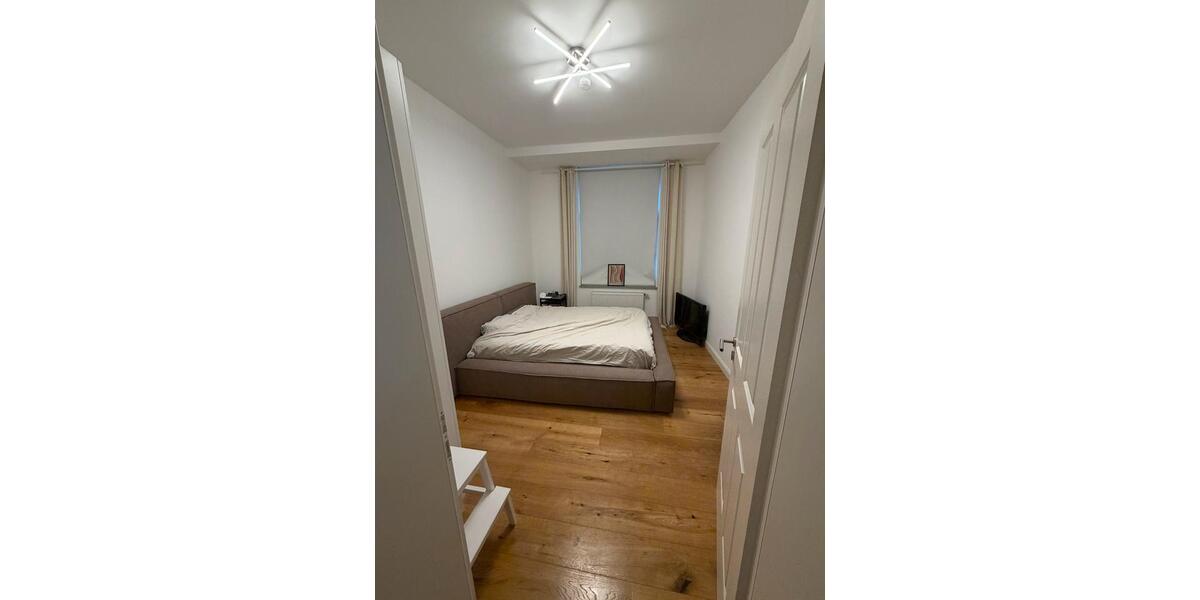 Etagenwohnung Düsseldorf Stadtbezirk 2 - 2 Zimmer, 55 m&sup2;, 1.500&euro; | Angebot:25784088