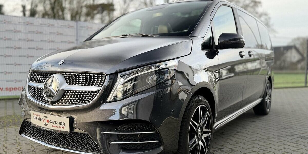 Mercedes-Benz V 300 d lang /4matic/ AMG / 8 Sitze/Pano/ El.tür 55.000 km 59.900 &euro; Mönchengladbach 41066