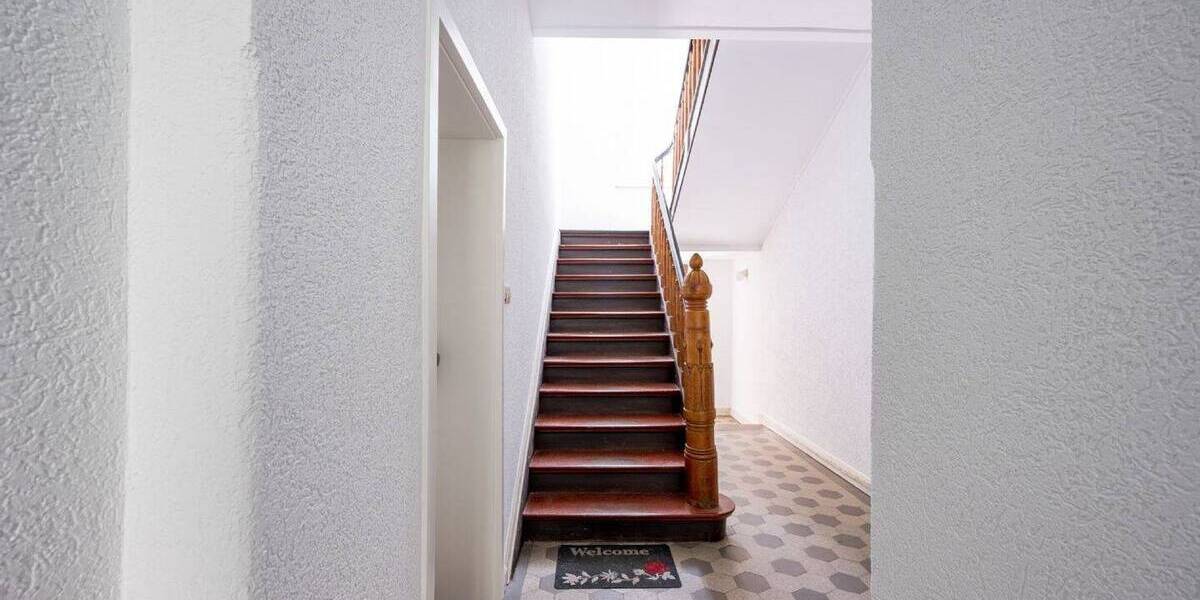 Mehrfamilienhaus, Wohnhaus Düsseldorf Kaiserswerth - 1.275.000&euro; | Angebot:25738819