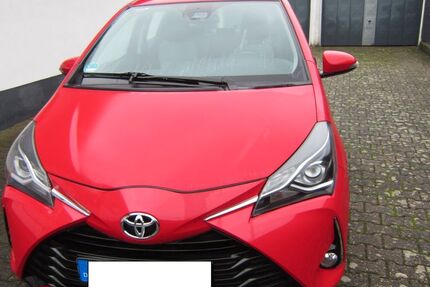 Toyota Yaris 28.000 km 11.750 &euro; Meerbusch 40668