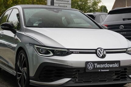 VW Golf 9.593 km 34.990 &euro; Wegberg 41844