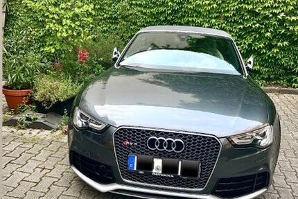 Audi RS5 117.043 km 45.000 &euro; Düsseldorf 40235