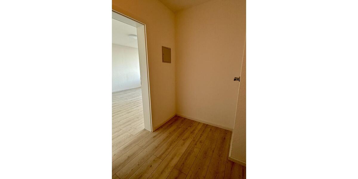 Etagenwohnung Ratingen Tiefenbroich - 1.5 Zimmer, 50 m&sup2;, 875&euro; | Angebot:26035739